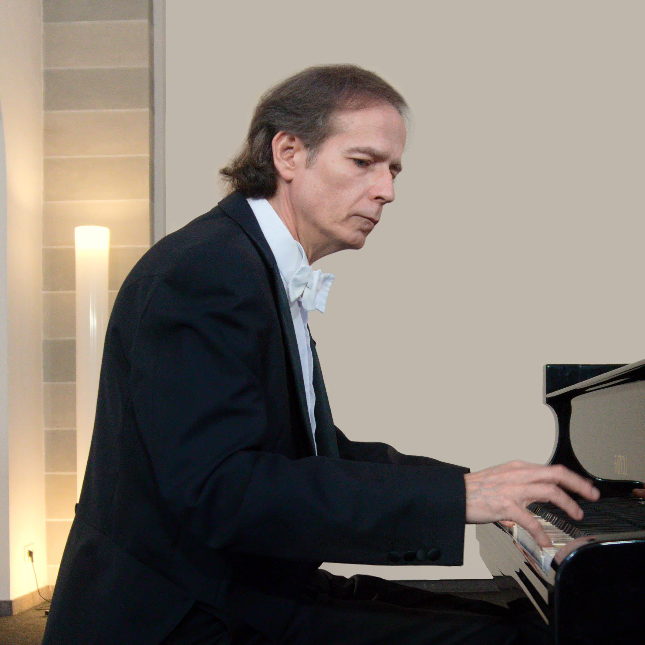 Klavier-Highlight: Chopin, Brahms, Liszt und Tausig - Meisterpianist Menachem Har-Zahav zu Gast in Ahrweiler